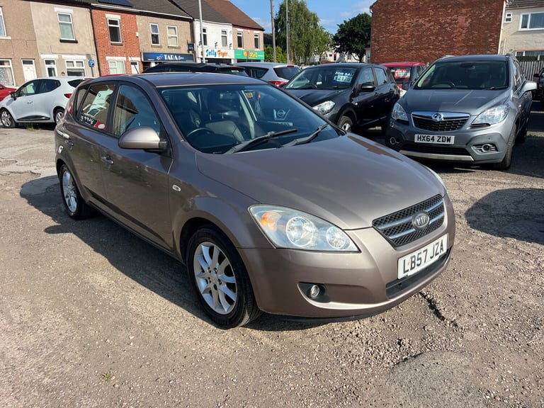 image for 2007 Kia Ceed 1.6 LS 5dr HATCHBACK Petrol Manual