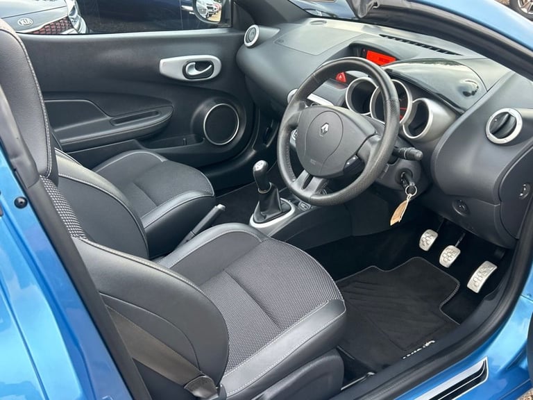 2011 Renault Wind 1.6 VVT GT Line Convertible 2dr Petrol Manual Euro 5 (133 ps) Convertible Petro...