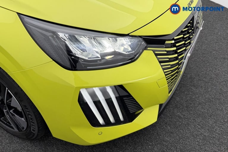 2024 Peugeot 208 1.2 PureTech 100 Allure 5dr Hatchback Petrol Manual