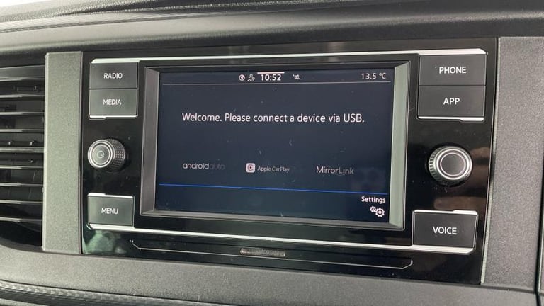 2023 Volkswagen Transporter 2.0 TDI 150 Highline Kombi Van Manual Combi Van Diesel Manual