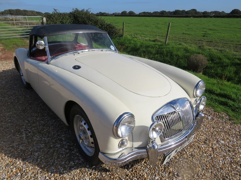 1959 MG MGA ROADSTER Convertible Petrol Manual