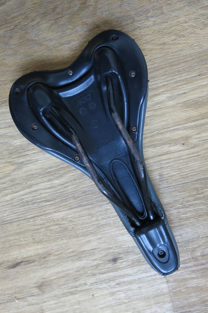 Claud Butler Branded Saddle & Seatpost