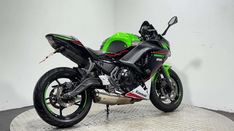 Kawasaki Ninja 650 NAKED 2022 13K GREAT RUNNING LIGHT PROJECT A2 650CC TWIN BIKE