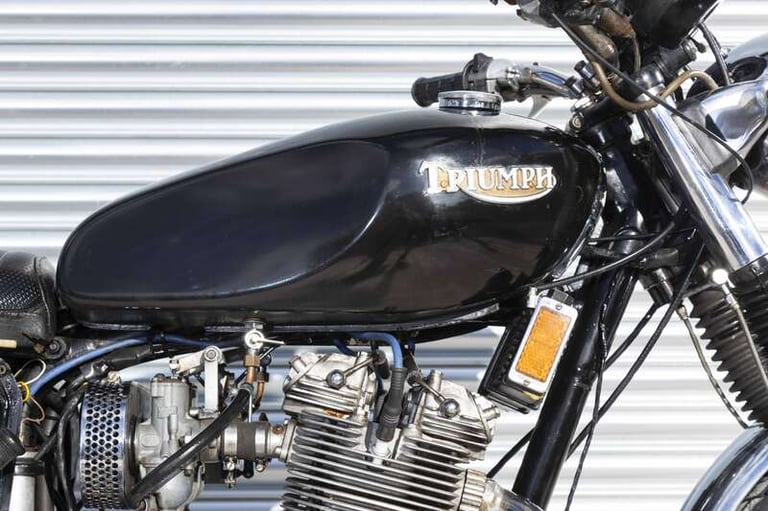 1976 Triumph T160 TRIDENT T160 PETROL Manual