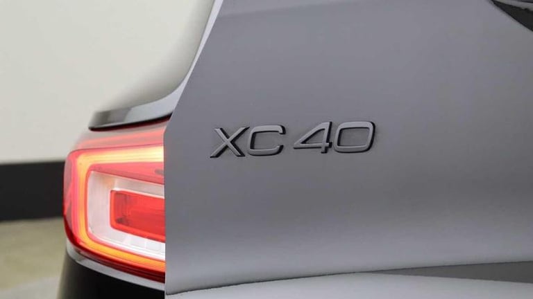 2025 Volvo XC40 Black Edition Ultra B3 Mild hybrid Petrol Automatic SUV Hybrid Automatic