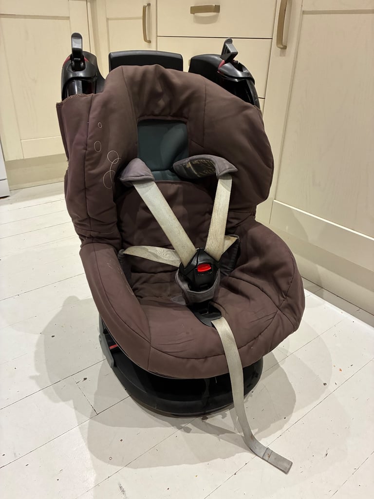Free Maxi-Cosi Kids Car Seat