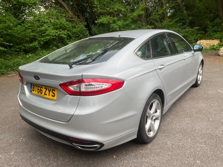 FORD MONDEO 2.0 TDCi Titanium Silver Auto Diesel 2017