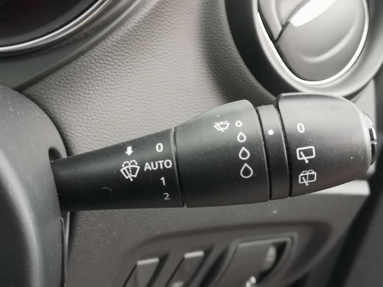 2017 Renault Captur 1.5 dCi ENERGY Dynamique S Nav Euro 6 (s/s) 5dr HATCHBACK Diesel Manual