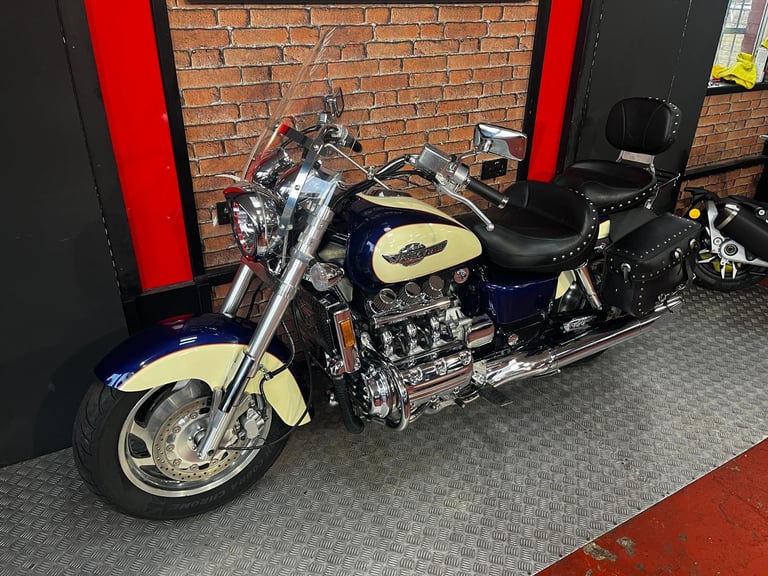 Honda VALKYRIE F6C 1500 LOW MILES CLEAN EXAMPLE 