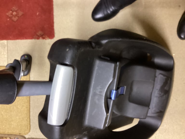 Isofix for Sale in County Armagh Baby Carriers Car Seats Gumtree