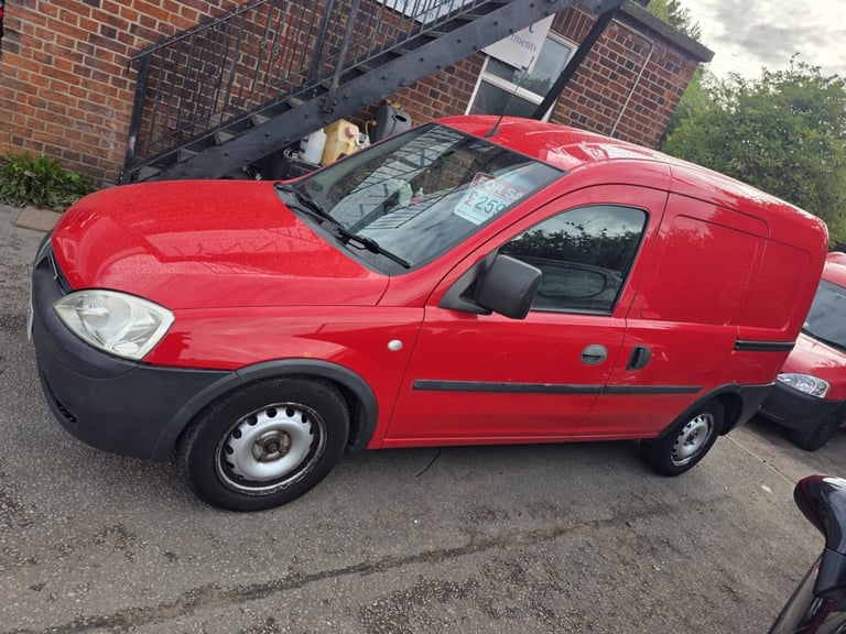 2011 Vauxhall Combo 1700 1.3CDTi 16V Van [75PS] CAR DERIVED VAN Diesel Manual