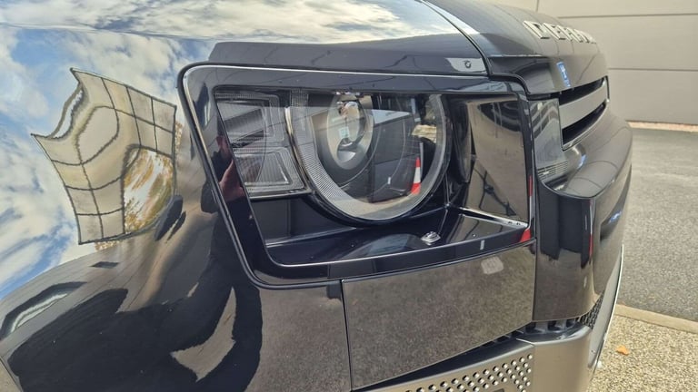 2024 Land Rover Defender 3.0 D350 X-Dynamic SE 90 3dr Auto ESTATE DIESEL Automatic