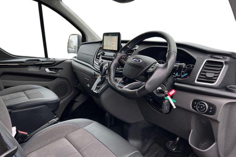 2019 Ford Transit Custom 2.0 EcoBlue 170ps Low Roof D/Cab Limited Van Auto PANEL VAN DIESEL Autom...