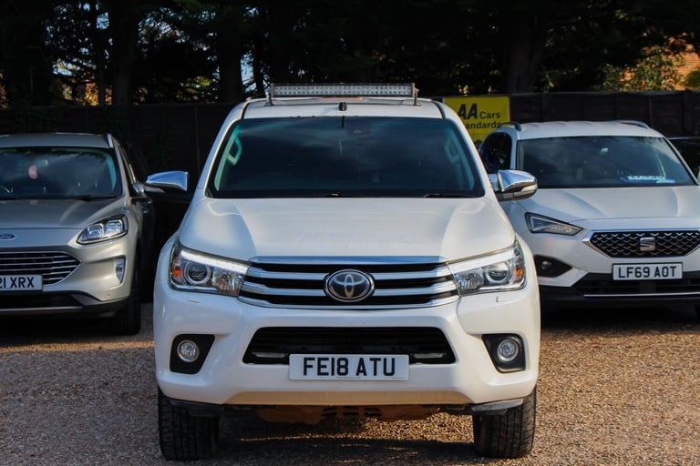 2018 Toyota Hilux 2.4 D-4D Invincible 4WD Euro 6 (s/s) 4dr (TSS, 3.5t) PICK UP Diesel Manual