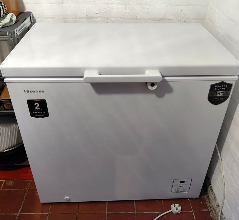 image for Hisense FC247D4AWLE Chest Freezer – 191L – White – 5 months old