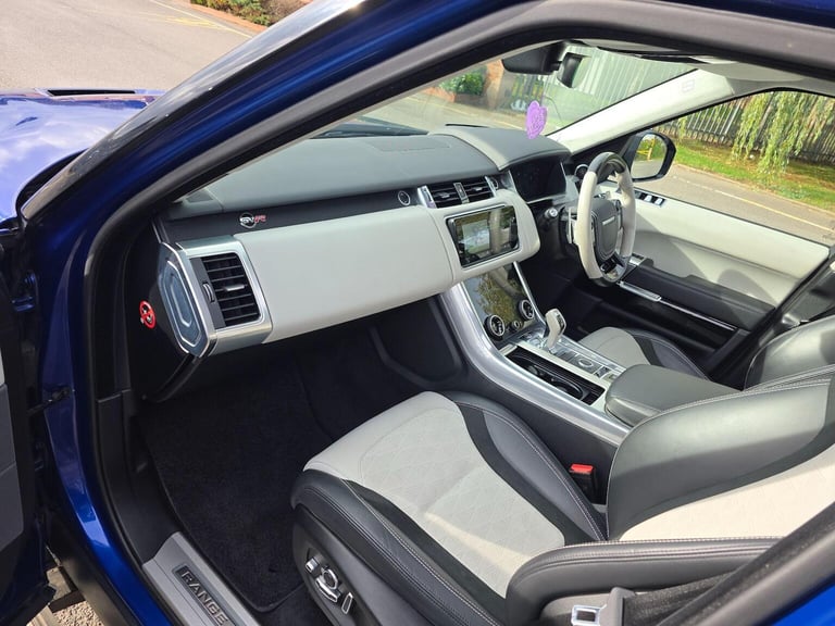 LAND ROVER RANGE ROVER SPORT 5.0 P575 V8 SVR Auto 4WD Euro 6 (s/s) 5dr 2018