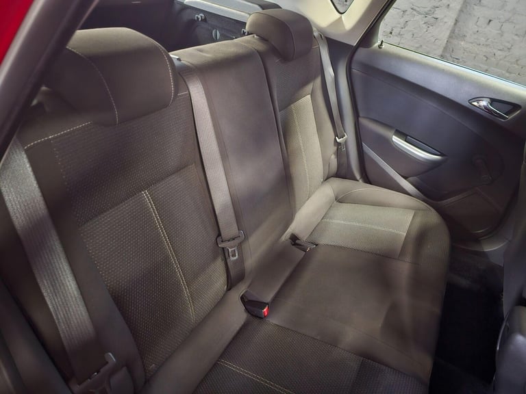 Vauxhall Astra 1.7 CDTi SRi Euro 5 5dr Diesel Manual - Image 14