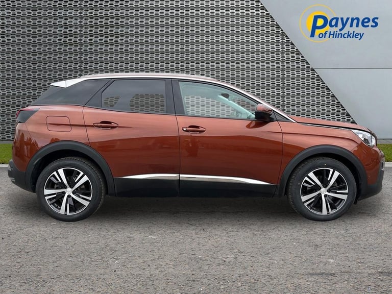 Peugeot 3008 ALLURE PURETECH S/S 1.2 130ps Petrol Automatic in Bronze