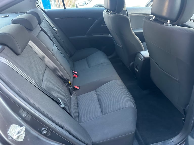 TOYOTA AVENSIS 2009 5DR PETROL**MOT TILL  28/08/2026 EXCELLENT CONDITION