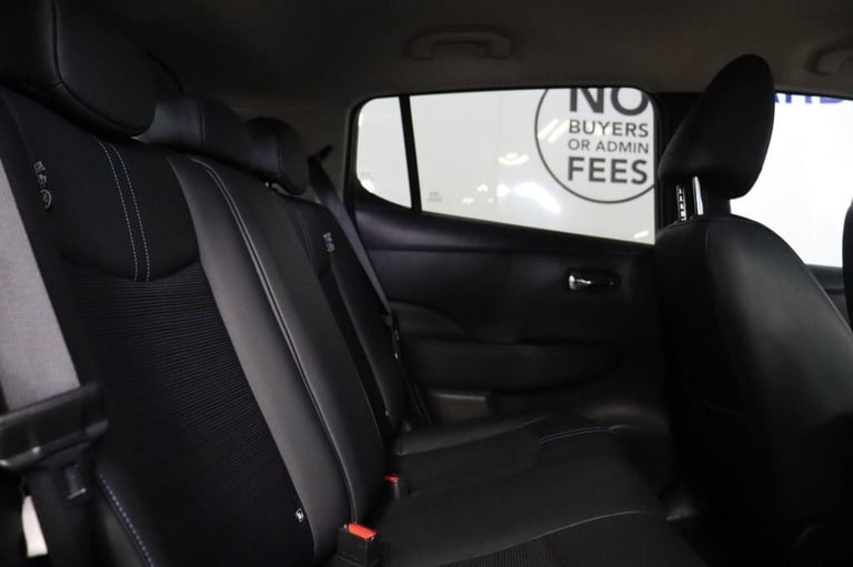 2021 Nissan Leaf 40kWh N-Connecta 5dr Auto (SAT NAV, HEATED SEATS) Hatchback ELECTRIC Automatic
