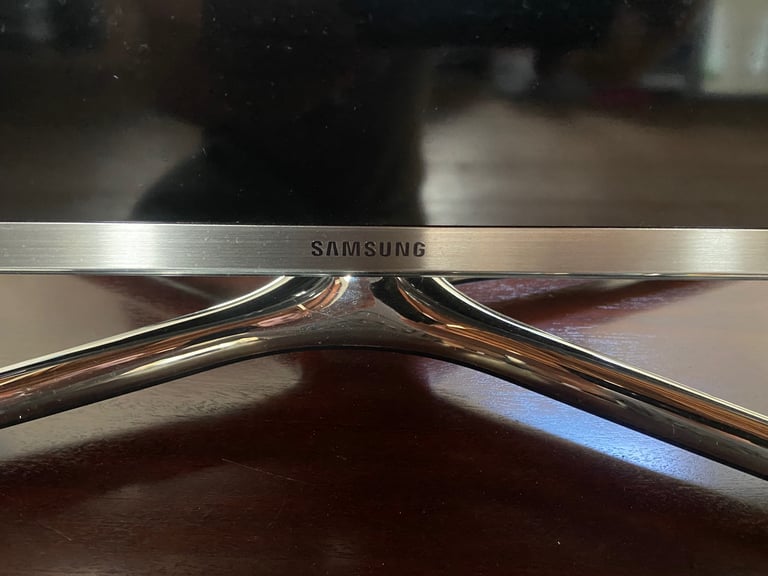 Samsung UE40F6200AK 101.6 cm (40") Full HD Smart TV Wi-Fi CAN DELIVER 