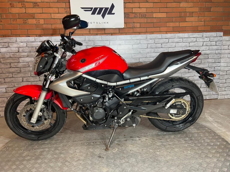Yamaha XJ6n - ONLY 17000 MILES - NATIONWIDE DELIVERY FROM £50