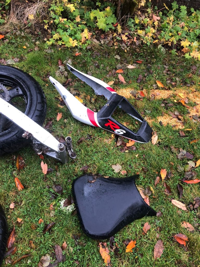 Yamaha R6 bits - FREE