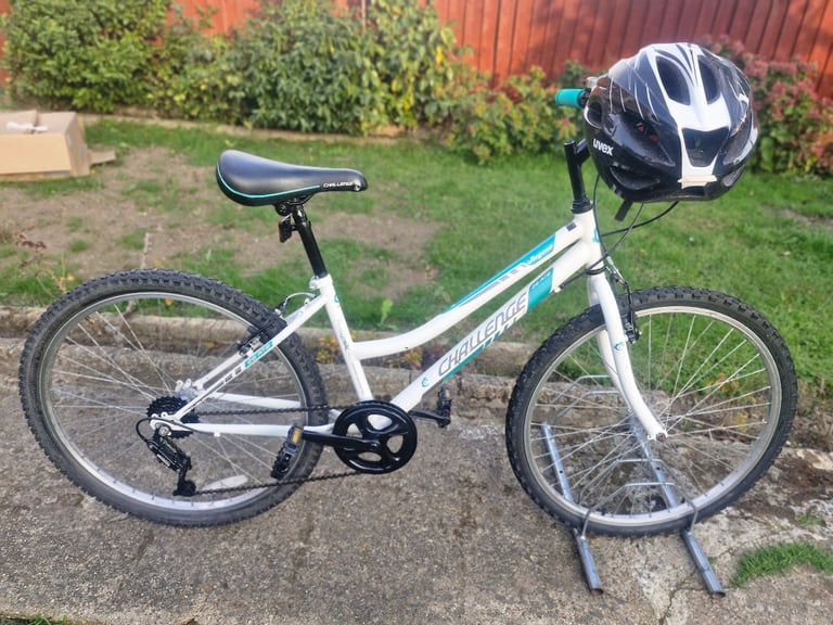 GIRLS LADIES WOMES ADULTS CHALLENGE 26 INCH WHELLS 15 INCH FRAME 5 SPEED BIKE BICYCLE