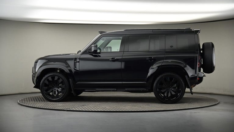 2023 Land Rover Defender 110 3.0 D300 MHEV X-Dynamic HSE SUV 5dr Diesel Auto 4WD Euro 6 (s/s) (30...