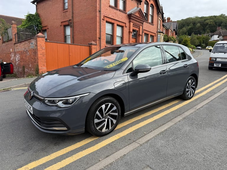 2022 Volkswagen Golf 1.4 TSI 13kWh Style Hatchback 5dr Petrol Plug-in Hybrid DSG Euro 6 (s/s) (2 ...