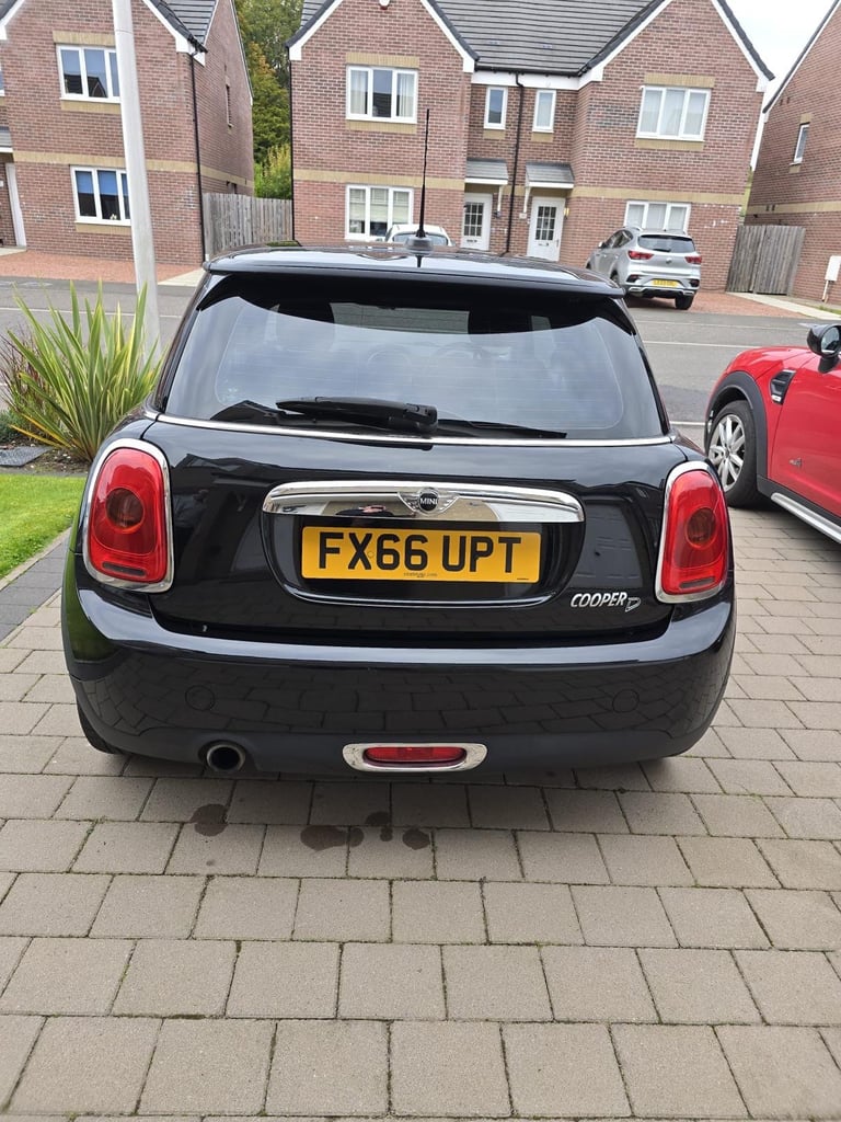 Mini, HATCHBACK, Cooper Diesel, 2016, Manual, 1496 (cc), 3 doors