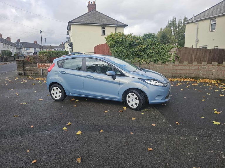  I sell ford fiesta 1.6 diesel Ford, FIESTA, Hatchback, 2010, Manual, 1560 (cc), 5 doors