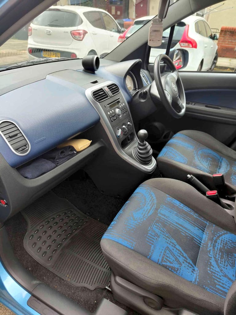 2011 Vauxhall Agila S Ecoflex Hatchback, 1 Litre, Manual, 5 Door, 71000 Miles, MOT April 2026.