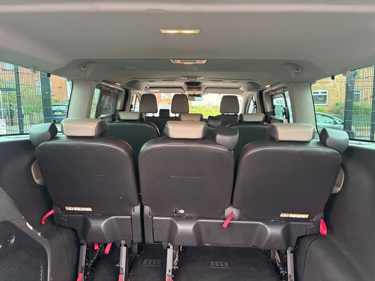 2017 Ford Tourneo Custom 2.0 TDCi 130ps Low Roof 9 Seater Titanium Minibus Diesel Manual