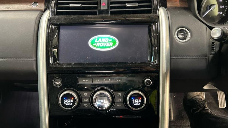 2017 Land Rover Discovery 3.0 TD V6 HSE Luxury Auto 4WD Euro 6 (s/s) 5dr ESTATE Diesel Automatic