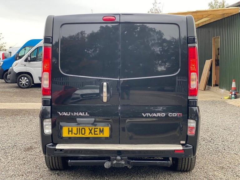 2010 Vauxhall Vivaro 2.0 CDTi Sportive FWD L1 4dr PANEL VAN Diesel Manual
