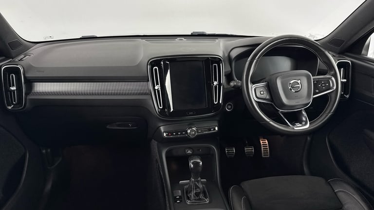 2020 Volvo XC40 T3 R-Design SUV Petrol Manual