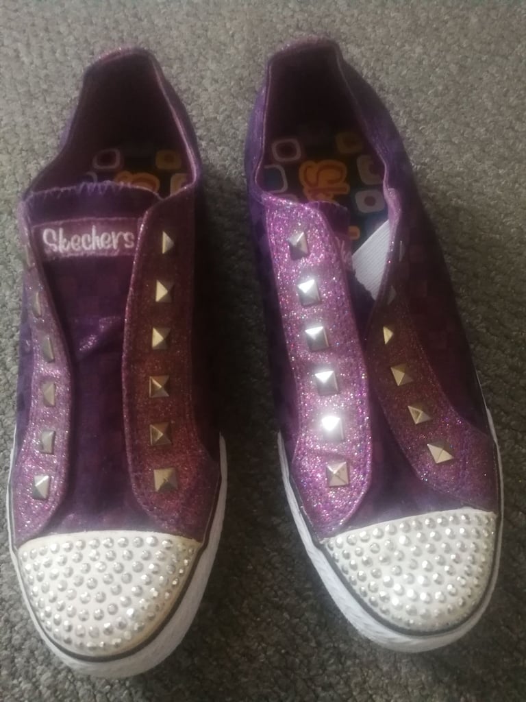Skechers adult size 6uk 39euro Twinkle used excellent condition 