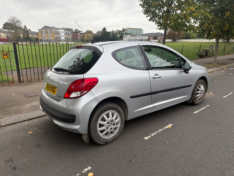 Peugeot, 207, Hatchback, 2009, Manual, 1360 (cc), 3 doors