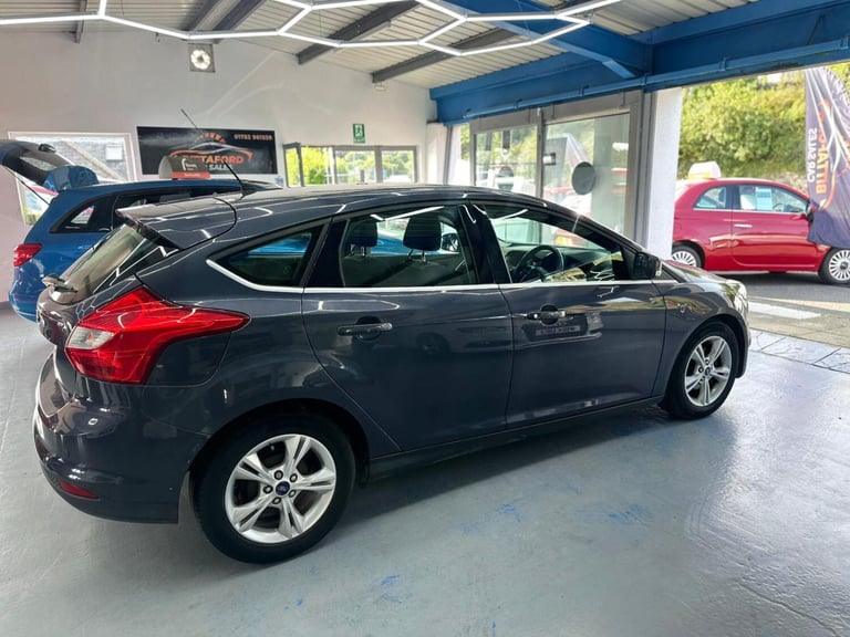 FORD FOCUS 1.6 TDCi Zetec 2013