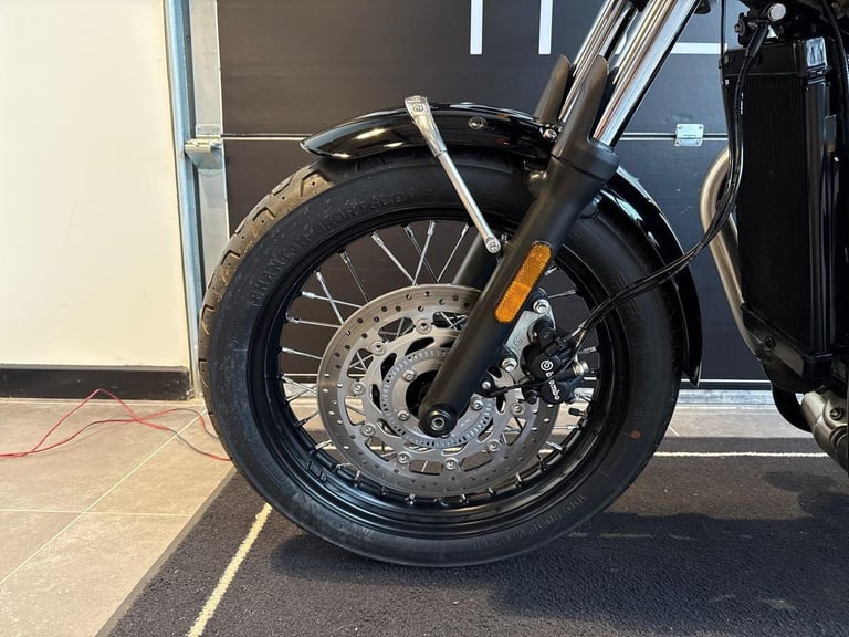 2021 Triumph Bonneville T100 black Manual