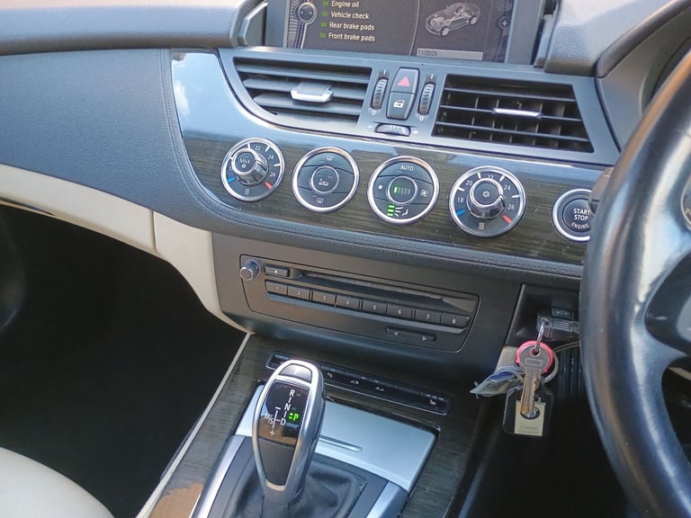 2012 BMW Z4 2.0i M Sport Auto sDrive Roadster.