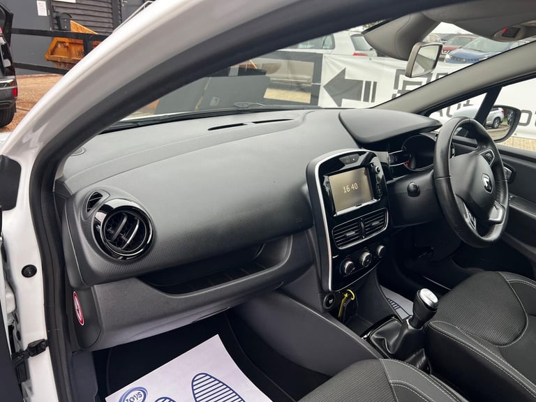 2016 Renault Clio 1.2 16V Dynamique Nav Euro 6 5dr HATCHBACK Petrol Manual
