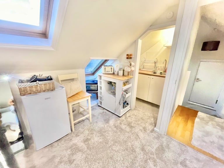 Beautiful Studio Near Cockfosters EN4