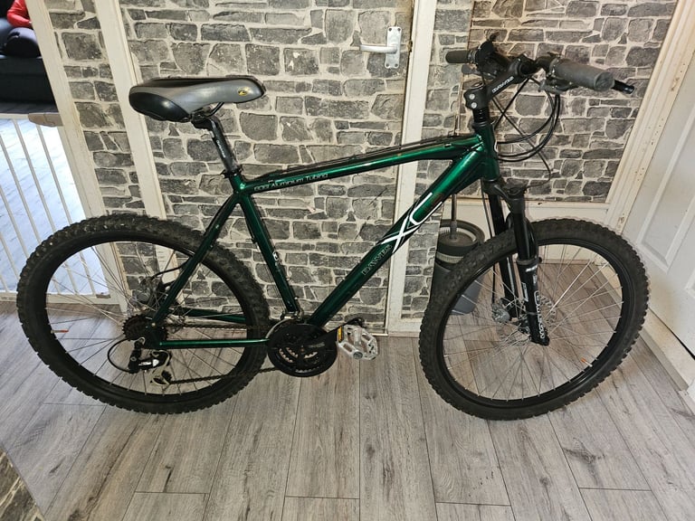 Dawes xc1.8 mountain bike