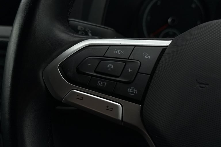 2024 Volkswagen Transporter 2.0 TDI 110 Highline Van Van Manual