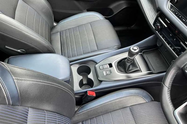 2022 Nissan Qashqai 1.3 DIG-T MH TEKNA 5DR Hatchback Petrol Manual