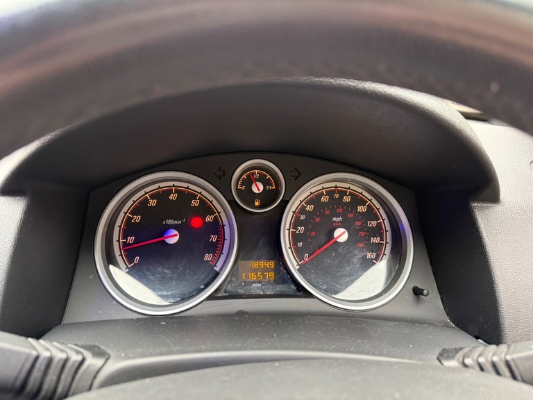 Vauxhall, ASTRA, Hatchback, 2010, Manual, 1364 (cc), 3 doors