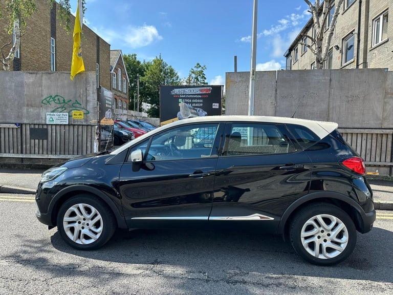 2016 Renault Captur 0.9 TCe ENERGY Dynamique Nav Euro 6 (s/s) 5dr HATCHBACK Petrol Manual