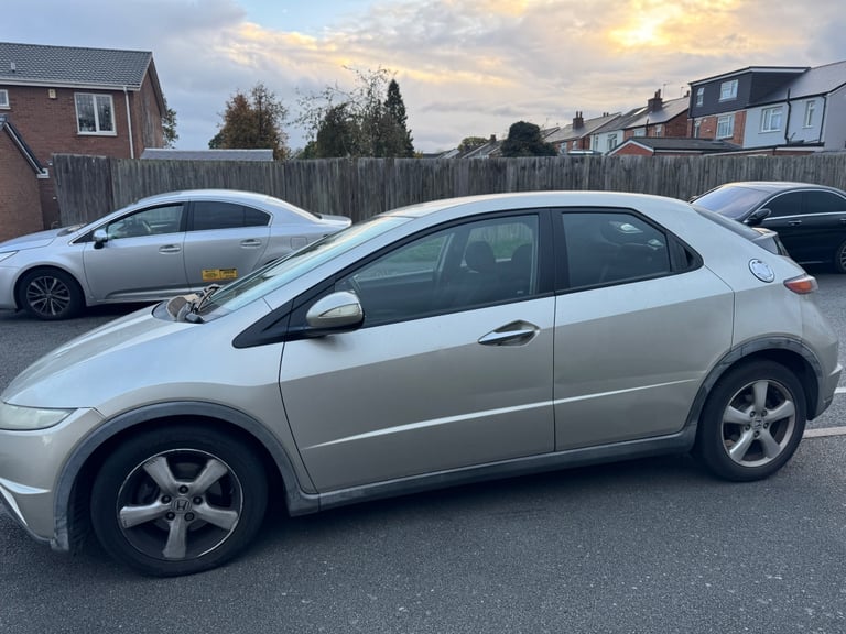 Honda, CIVIC, Hatchback, 2007, Manual, 2204 (cc), 5 doors